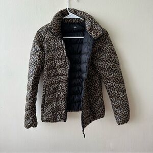 Uniqlo jacket moving sale